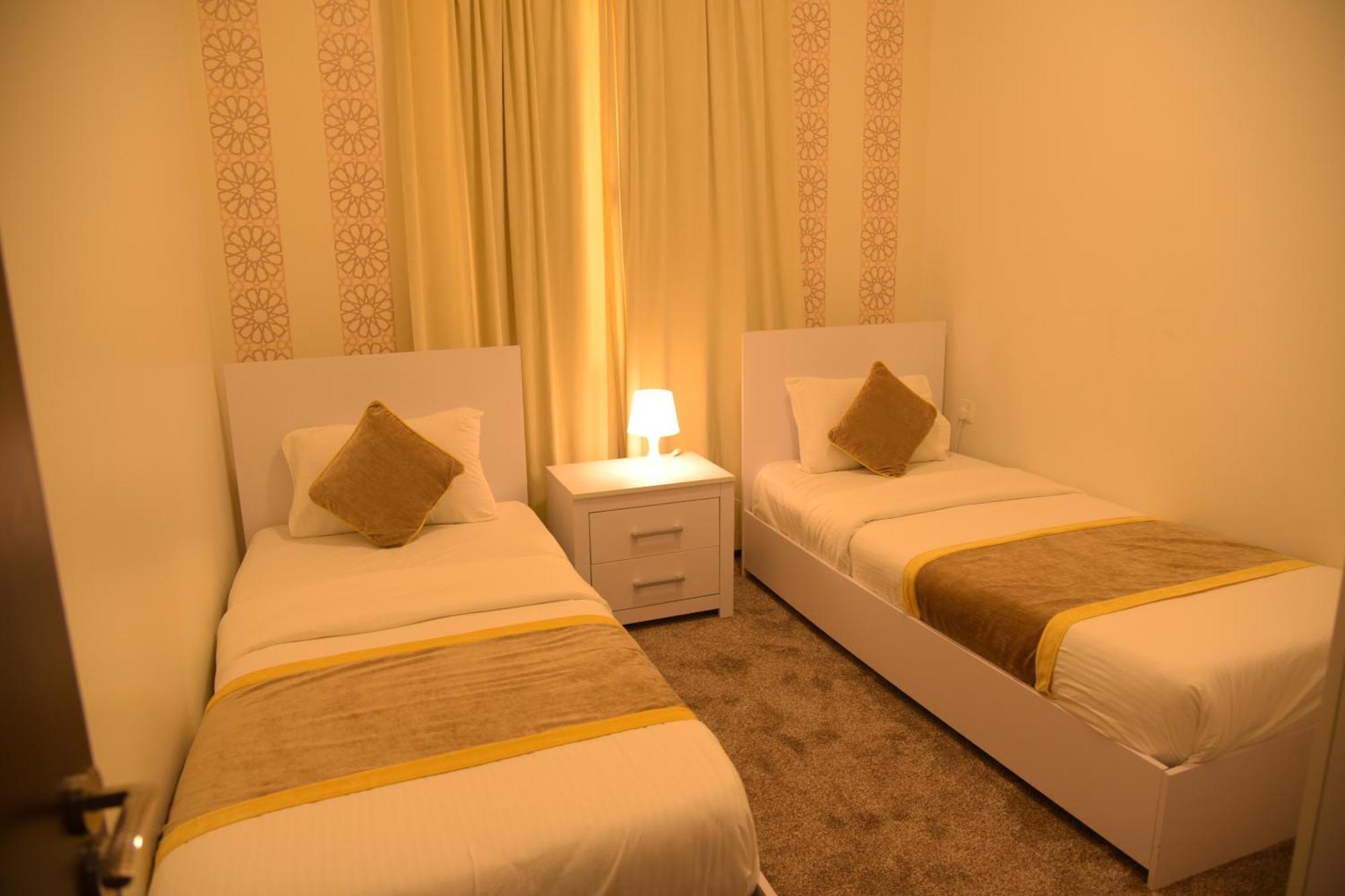 Dahlia Hotel Apartment Riggae Kuwait City Exterior photo